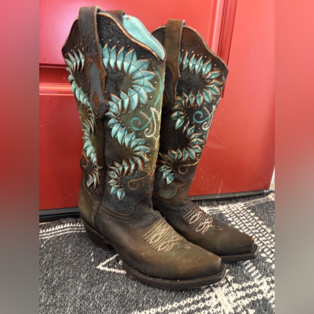 Corral Black And Turquoise Embroidered Boots - image 1